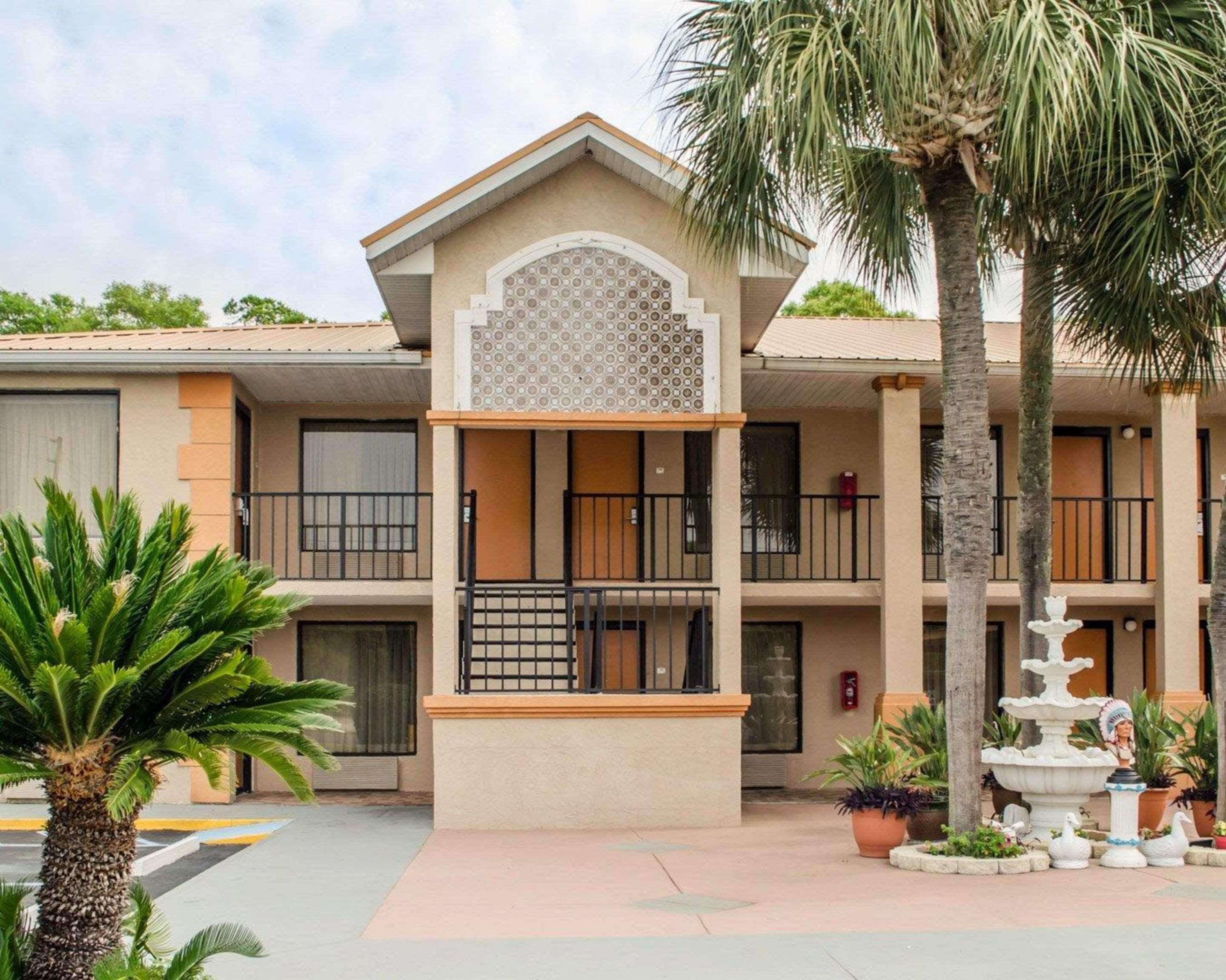 Quality Inn Near Manatee Springs State Park Chiefland Exterior foto