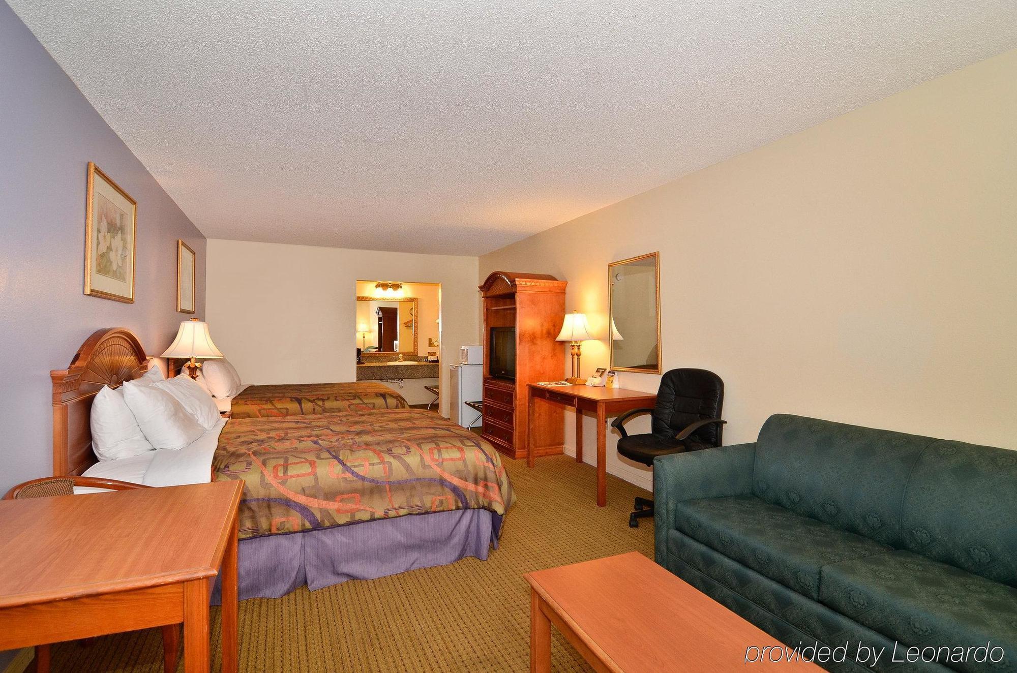 Quality Inn Near Manatee Springs State Park Chiefland Zimmer foto