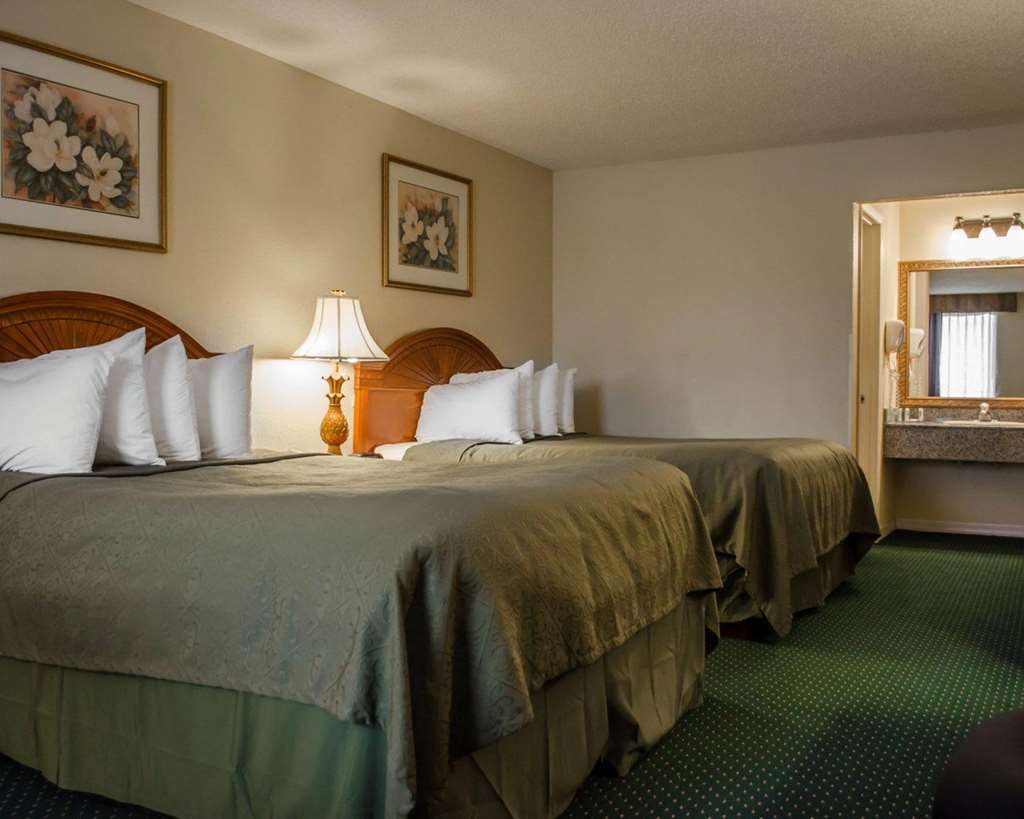 Quality Inn Near Manatee Springs State Park Chiefland Zimmer foto